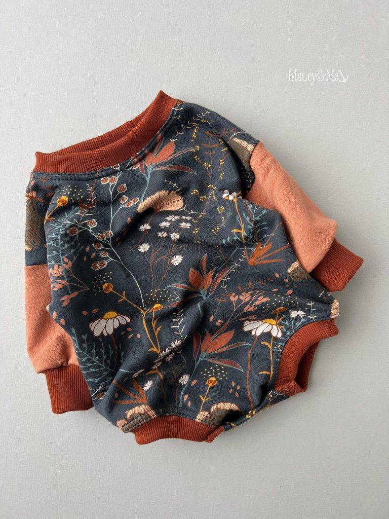 Midnight Floral Sweater Romper 0/3mo